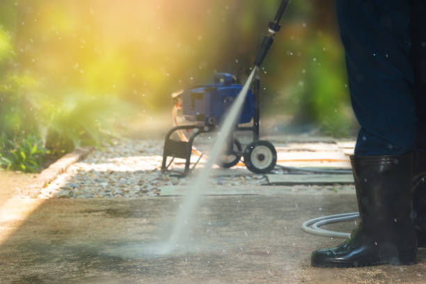 Best Gutter Cleaning  in Kingston Estates, NJ